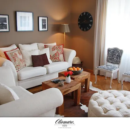 Oliomare * Трогір